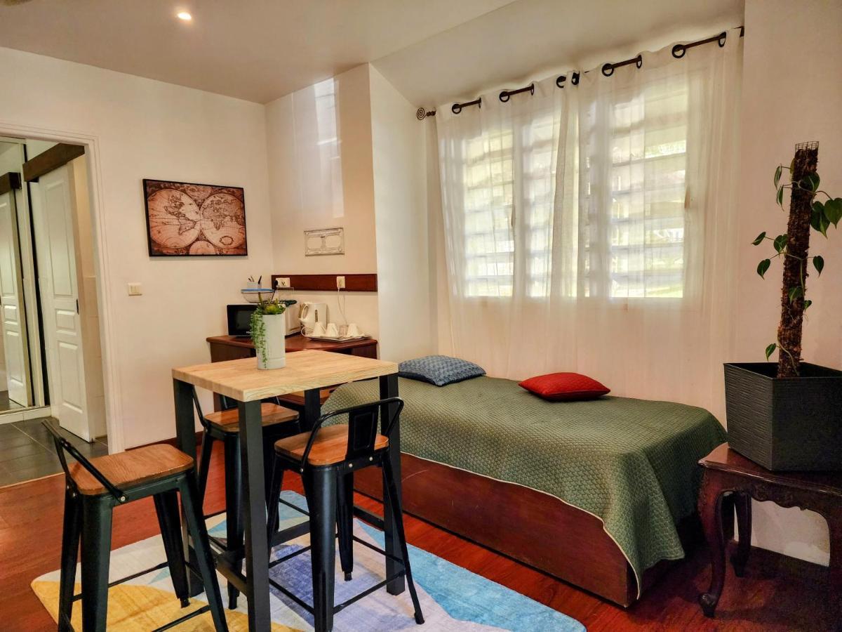 Evasion Bungalow D'Antan Spa Sarraméa エクステリア 写真