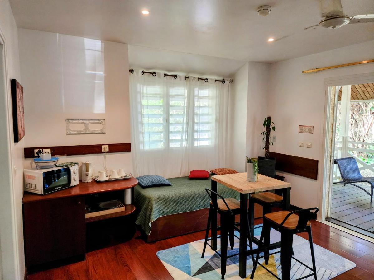 Evasion Bungalow D'Antan Spa Sarraméa エクステリア 写真